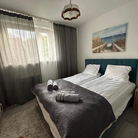 Tradycyjne Mieszkanie Przy Parku Norweskim Jelenia Góra Exterior foto